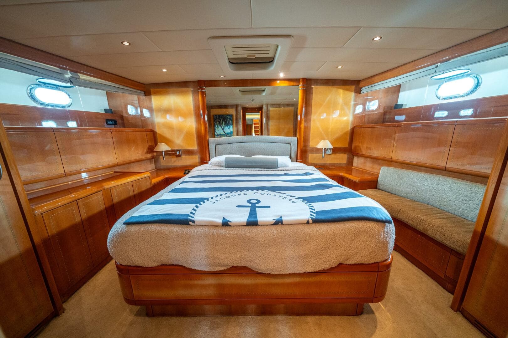 2001 Mangusta 80 — photo 31