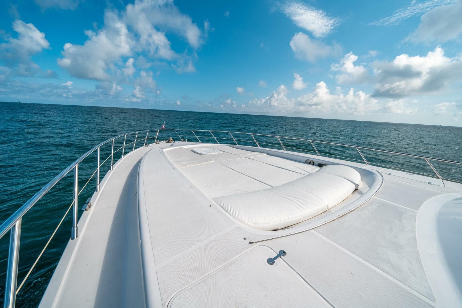 2001 Mangusta 80 — photo 15