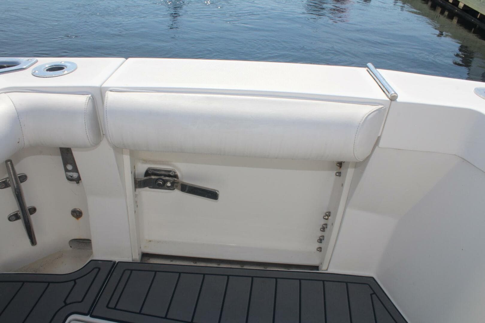 2013 Cabo 40 Hardtop Express — photo 12