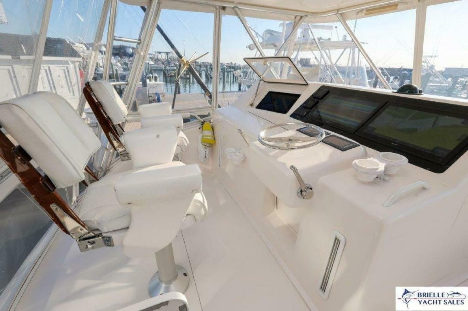 2005 Viking 45 Convertible — photo 5