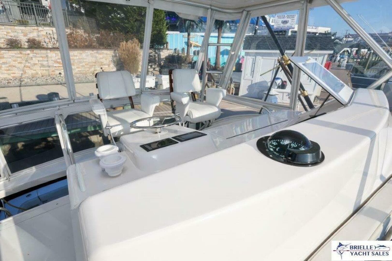 2005 Viking 45 Convertible — photo 4