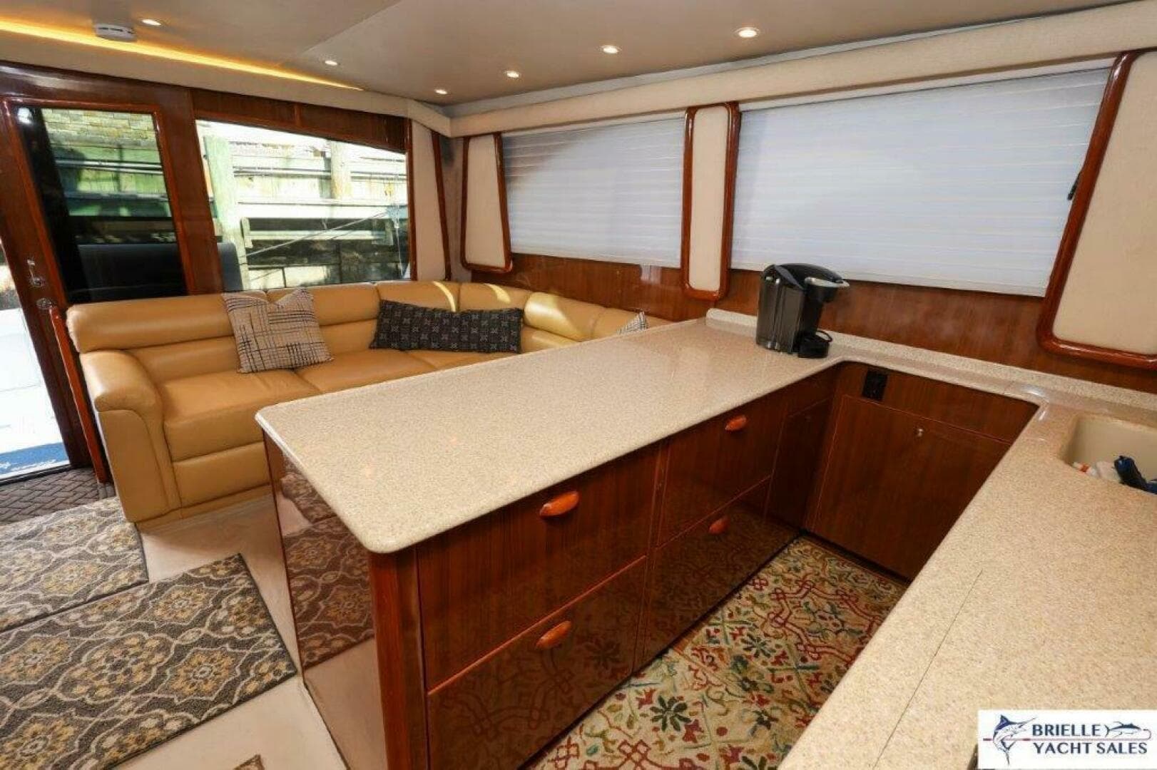 2005 Viking 45 Convertible — photo 14