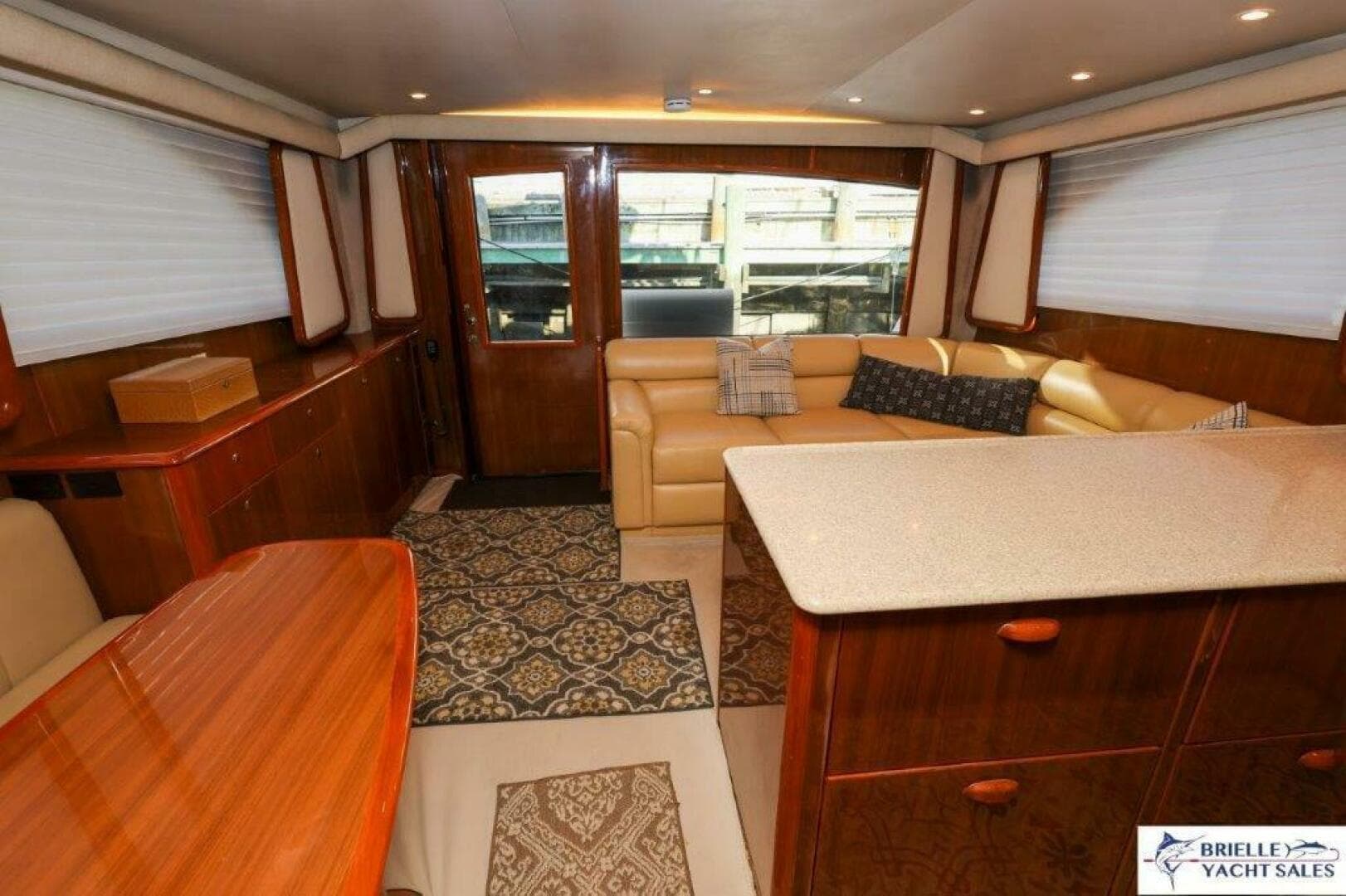 2005 Viking 45 Convertible — photo 13