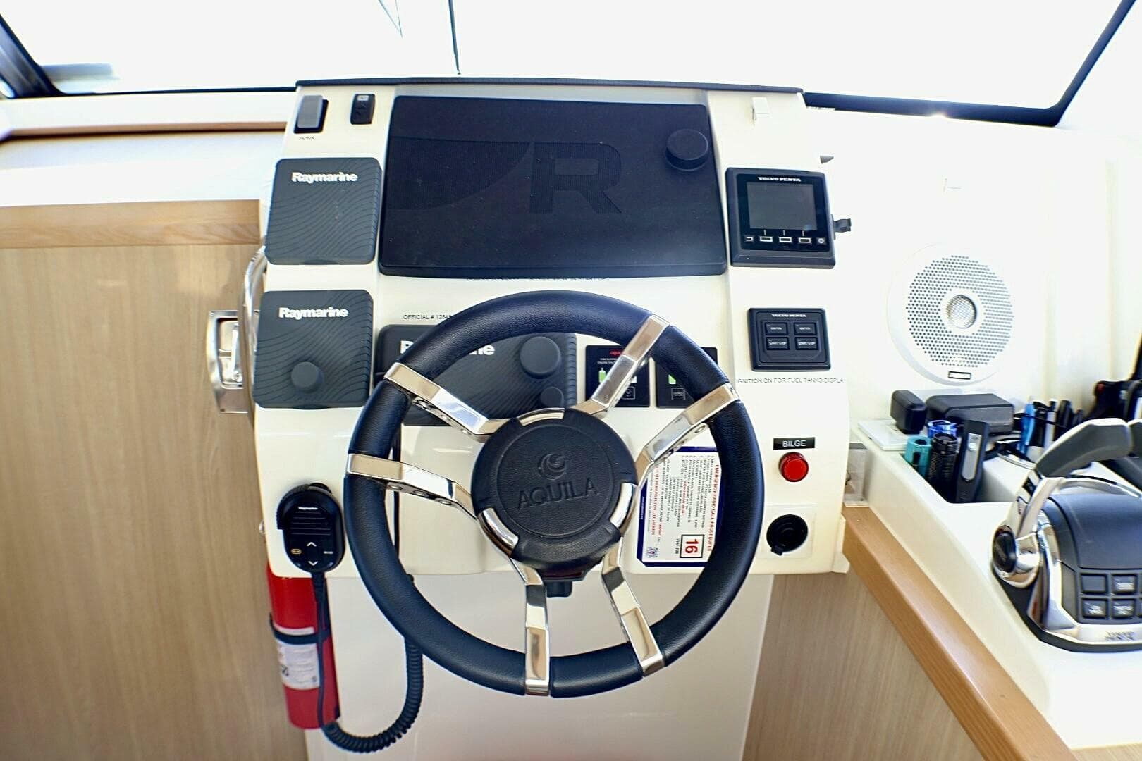 2018 Aquila 44 Yacht — photo 35