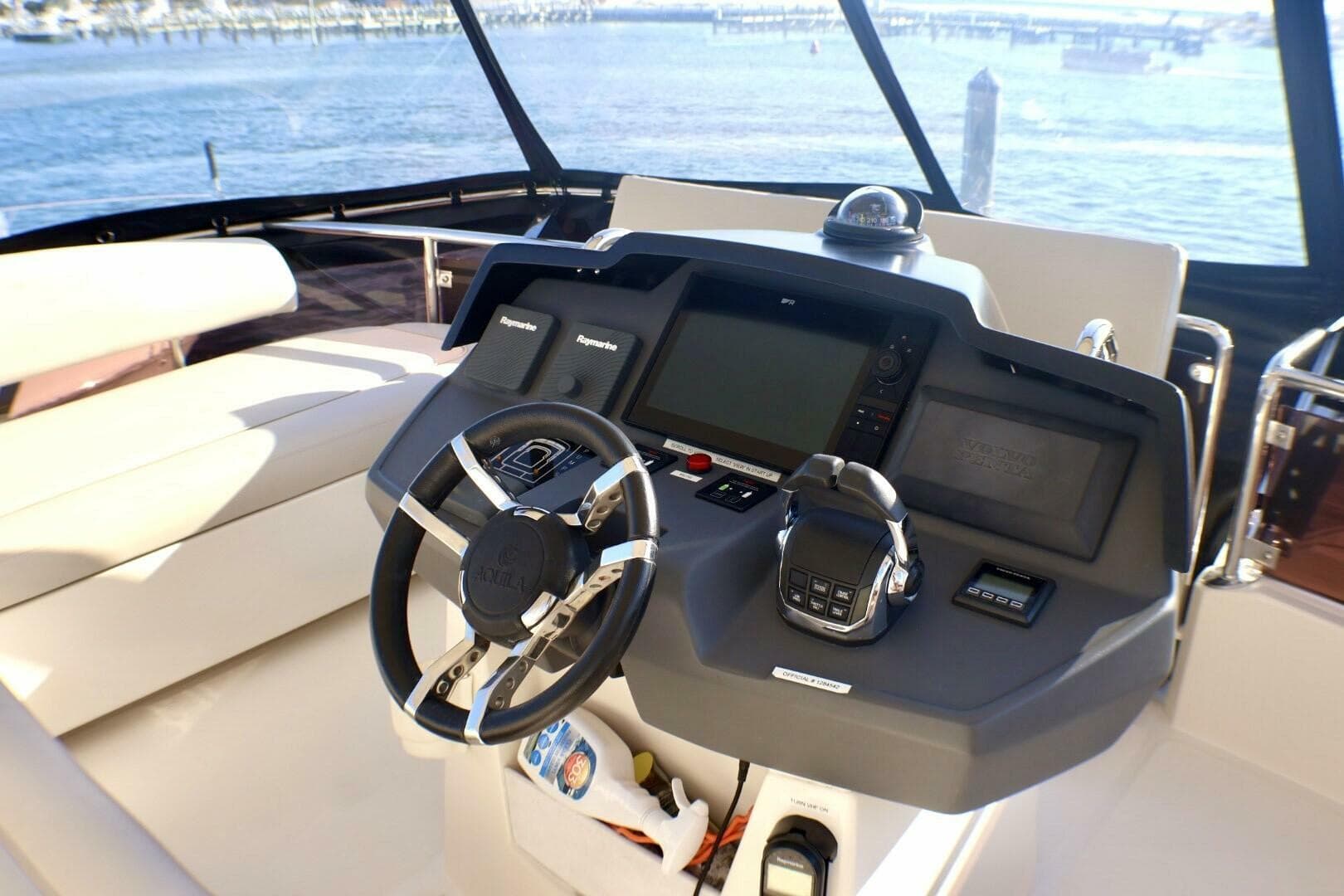 2018 Aquila 44 Yacht — photo 39