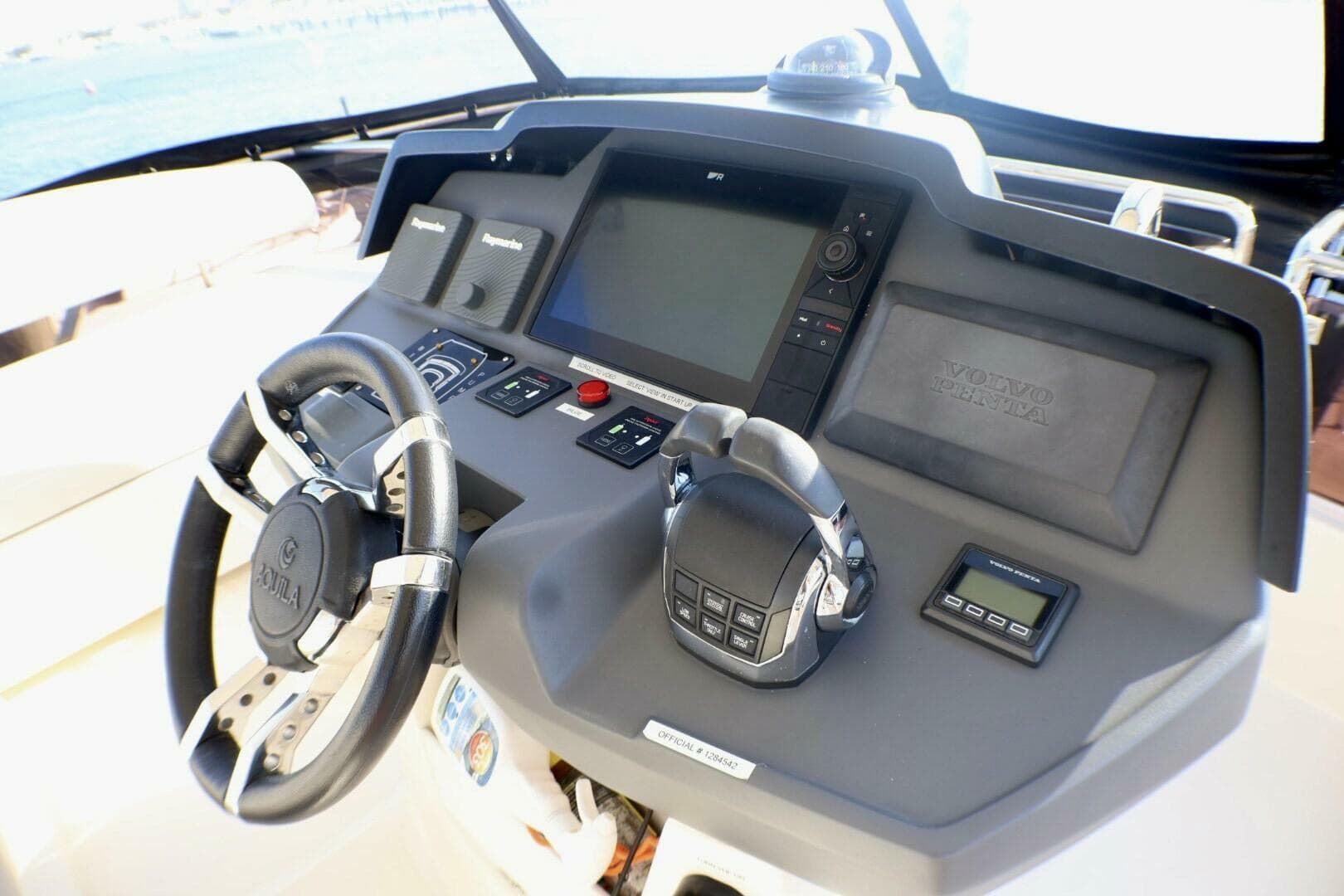 2018 Aquila 44 Yacht — photo 38