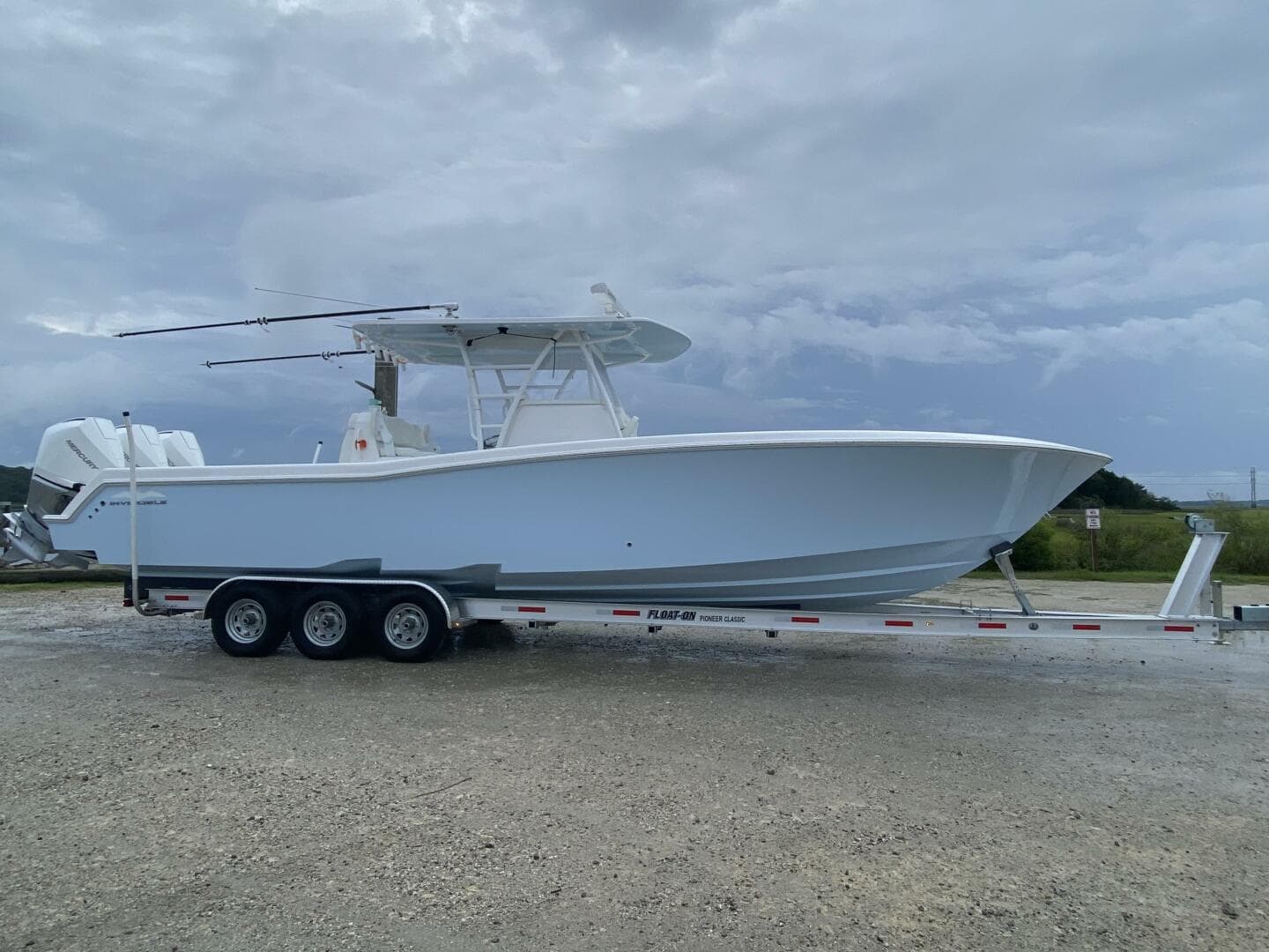 2021 Invincible — photo 1