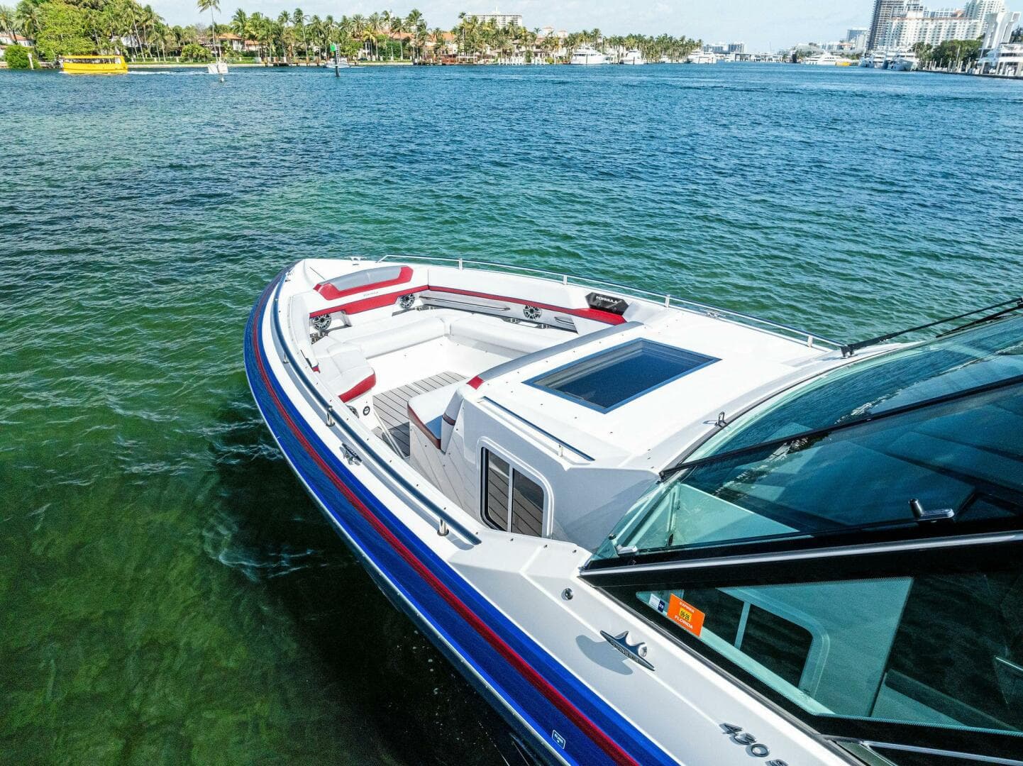 2022 Formula 430 Super Sport Crossover — photo 10