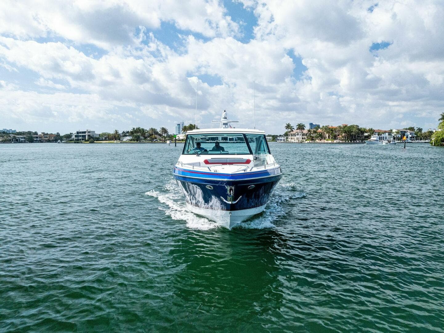 2022 Formula 430 Super Sport Crossover — photo 16