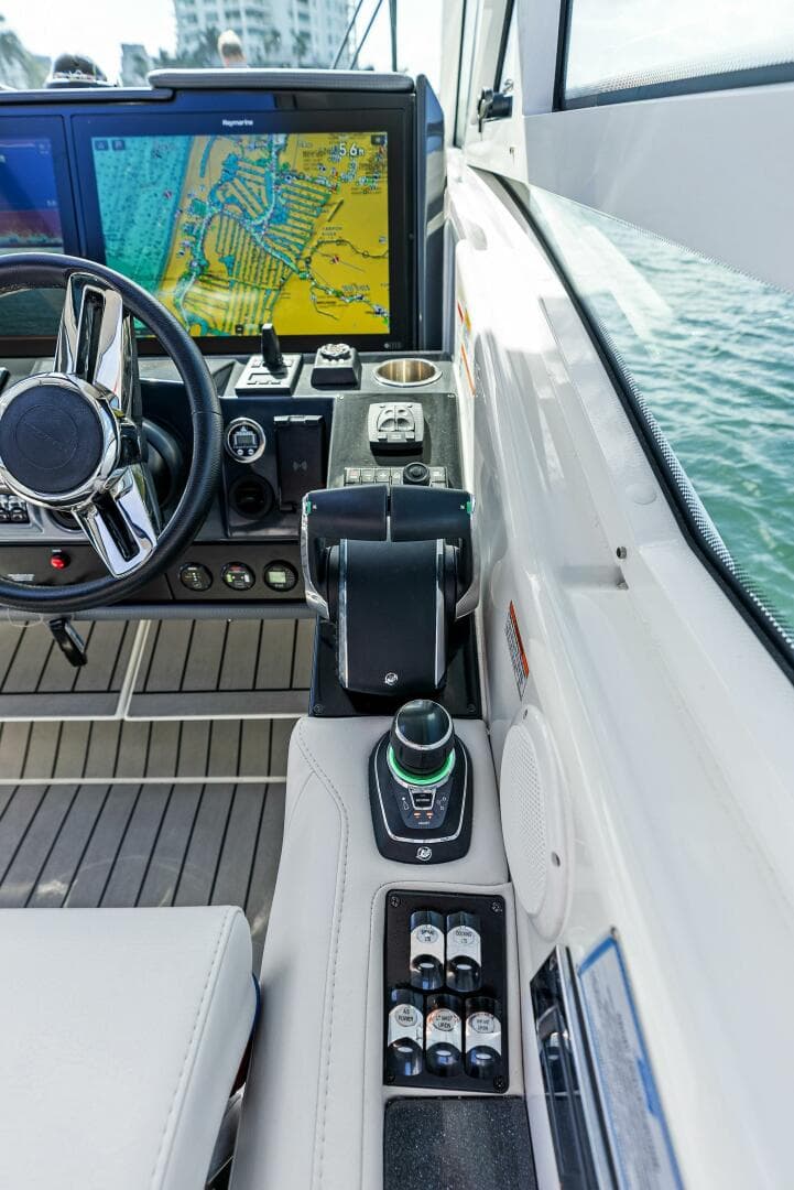 2022 Formula 430 Super Sport Crossover — photo 49