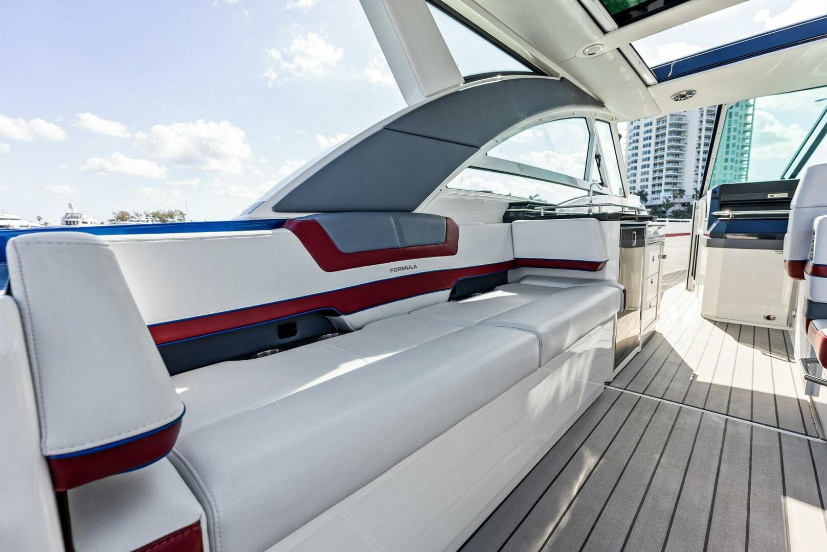 2022 Formula 430 Super Sport Crossover — photo 51