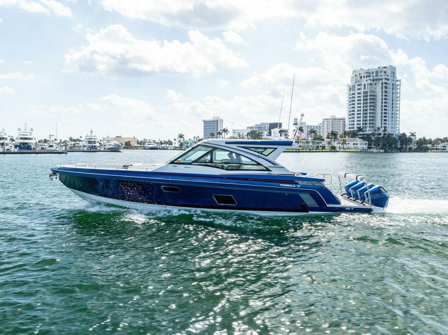 2022 Formula 430 Super Sport Crossover — photo 14