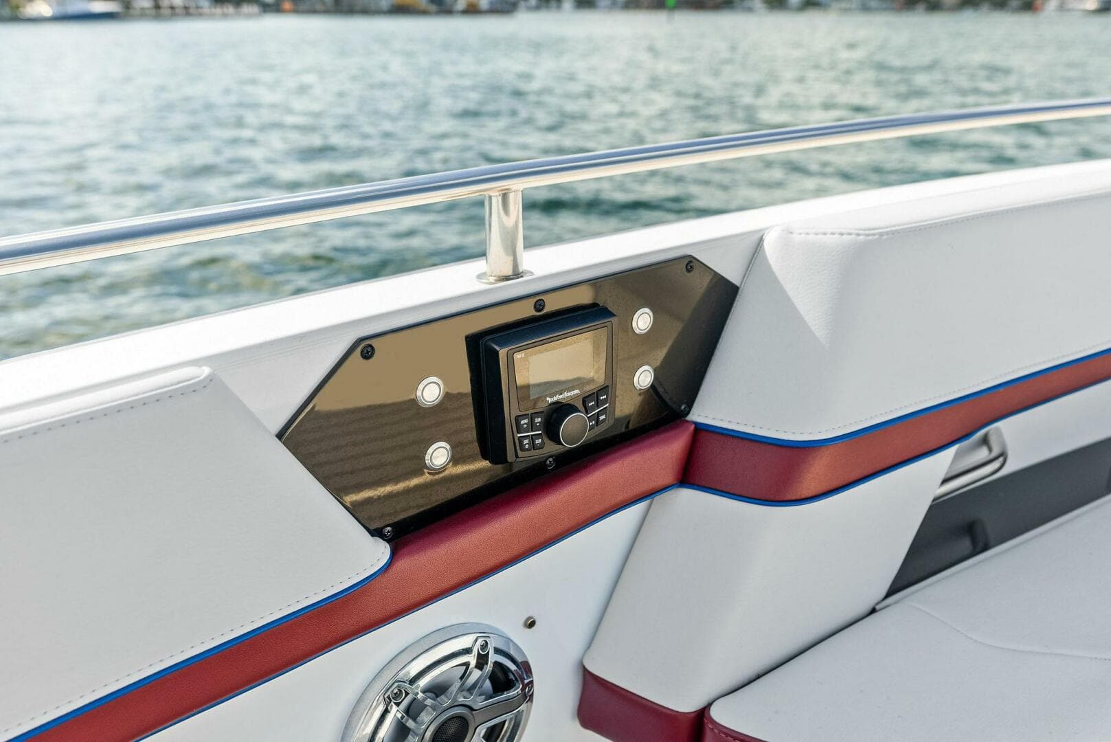 2022 Formula 430 Super Sport Crossover — photo 38