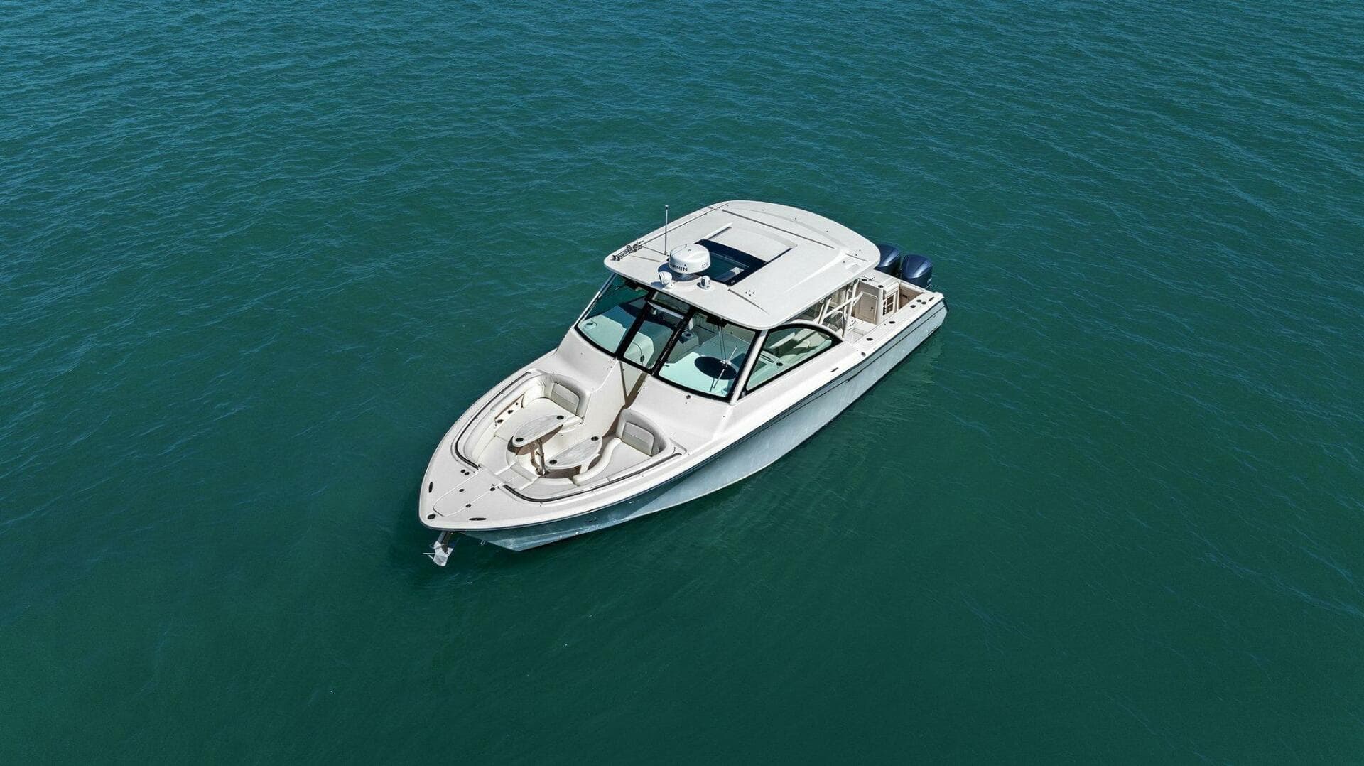 2016 Grady-White Freedom 375 — photo 60