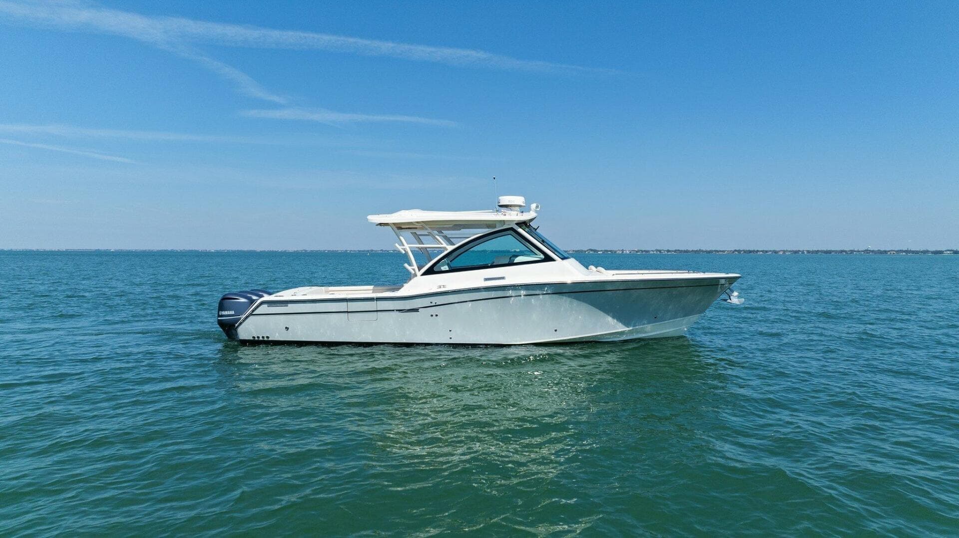 2016 Grady-White Freedom 375 — photo 52