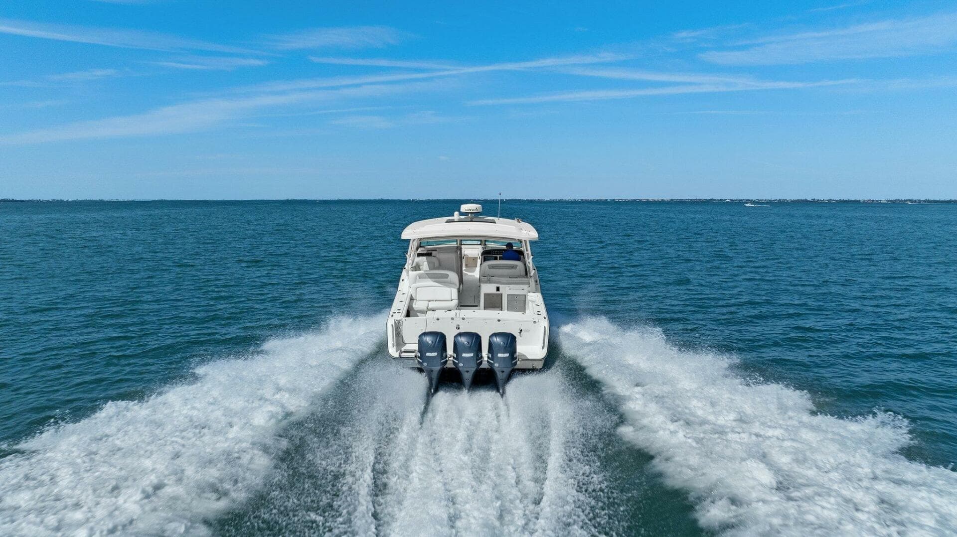 2016 Grady-White Freedom 375 — photo 51