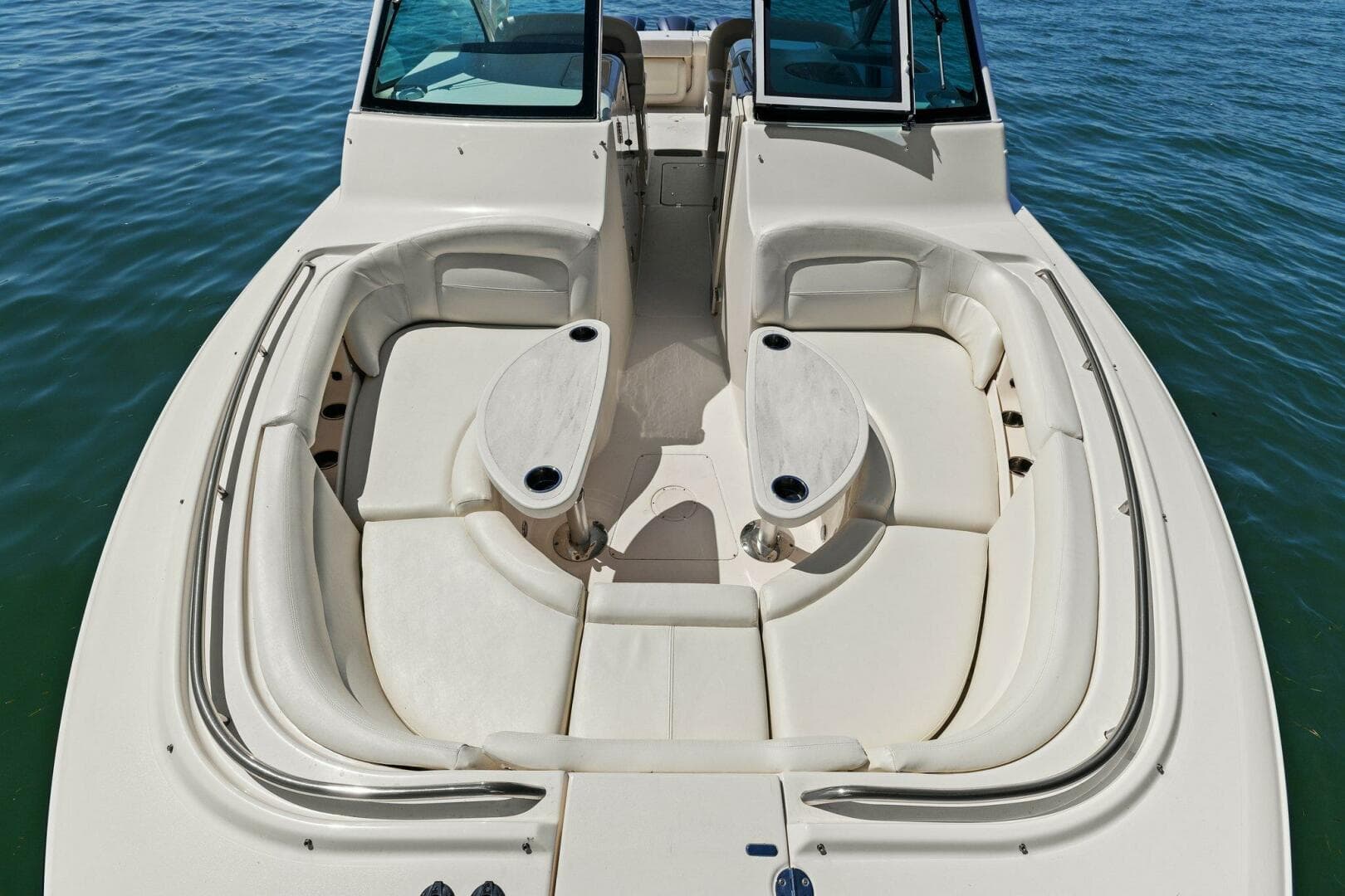 2016 Grady-White Freedom 375 — photo 2