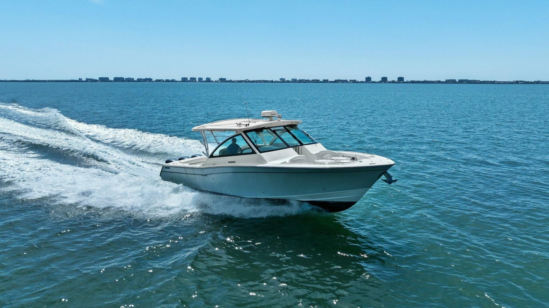 2016 Grady-White Freedom 375 — photo 65