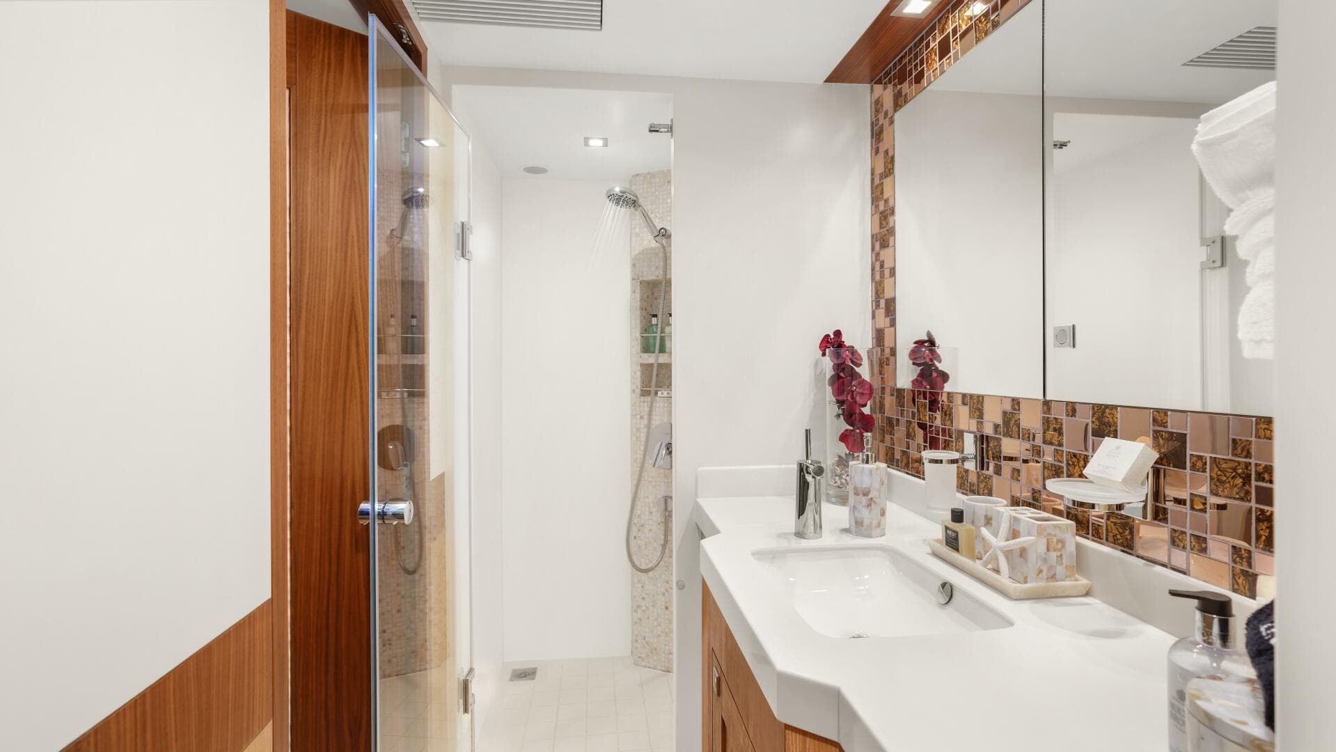 2018 Horizon Pc 74 — photo 27