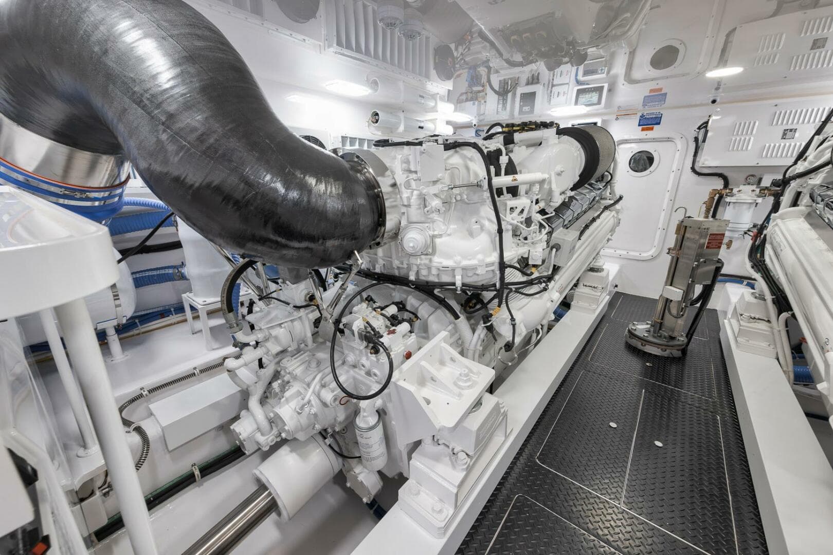 2024 Viking Convertible — photo 61