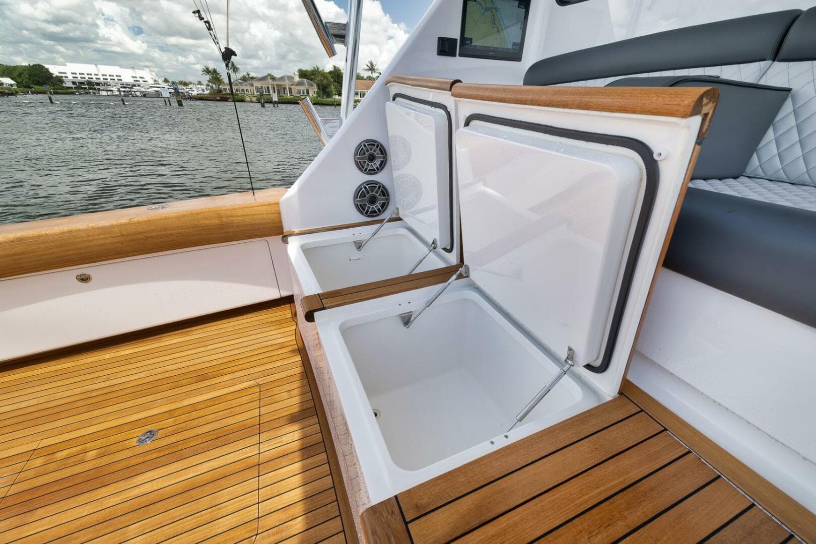 2024 Viking Convertible — photo 25