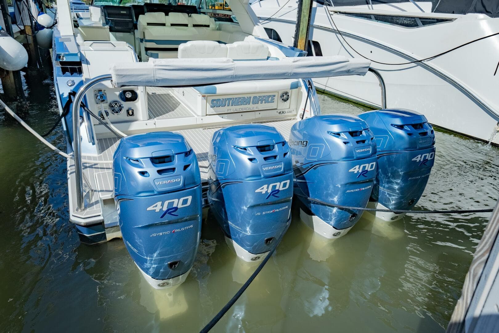 2018 Formula 430 Super Sport Crossover — photo 31