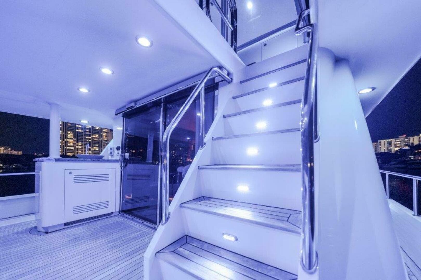 2006 Cheoy Lee Motoryacht — photo 56