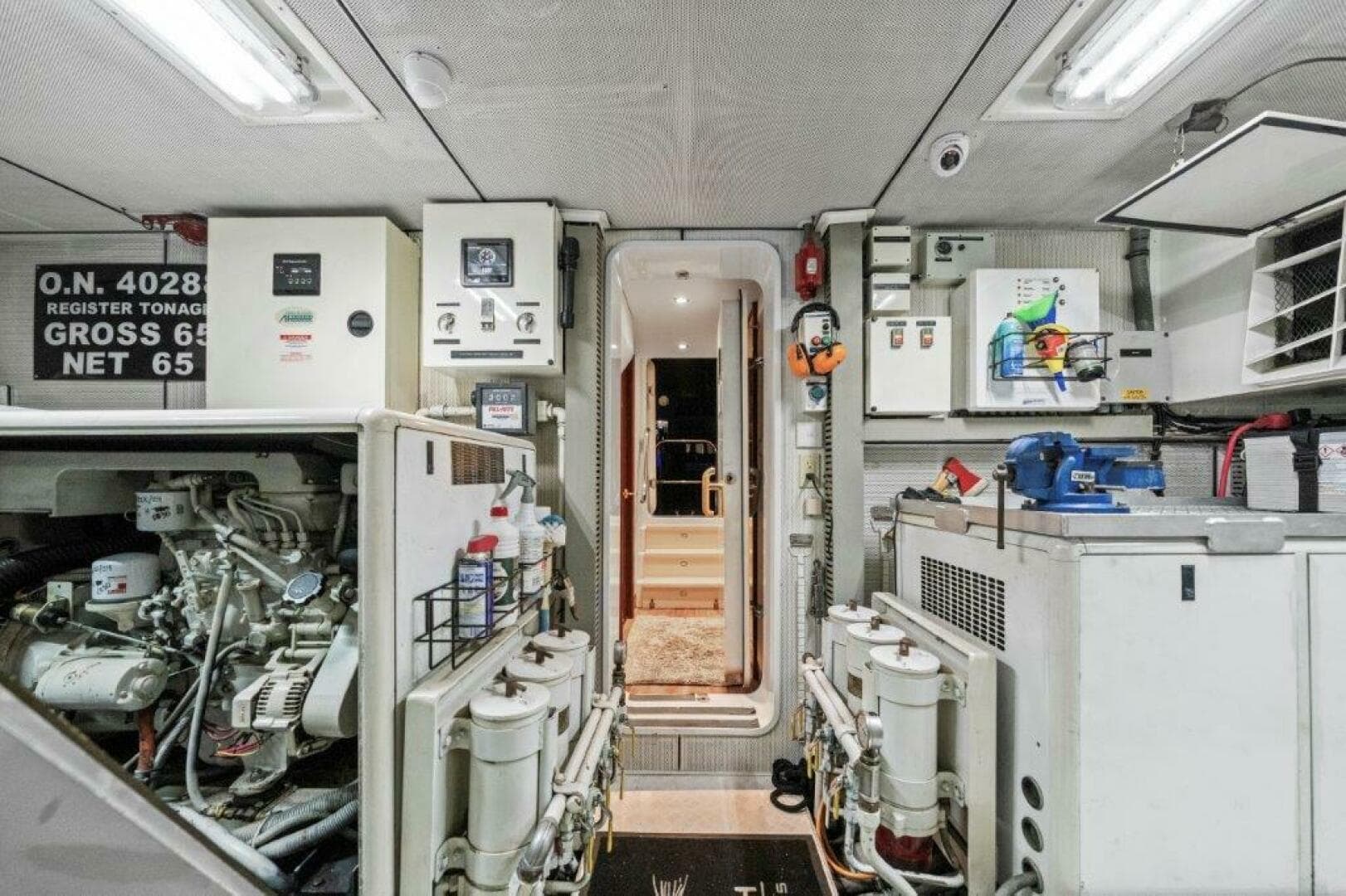 2006 Cheoy Lee Motoryacht — photo 48