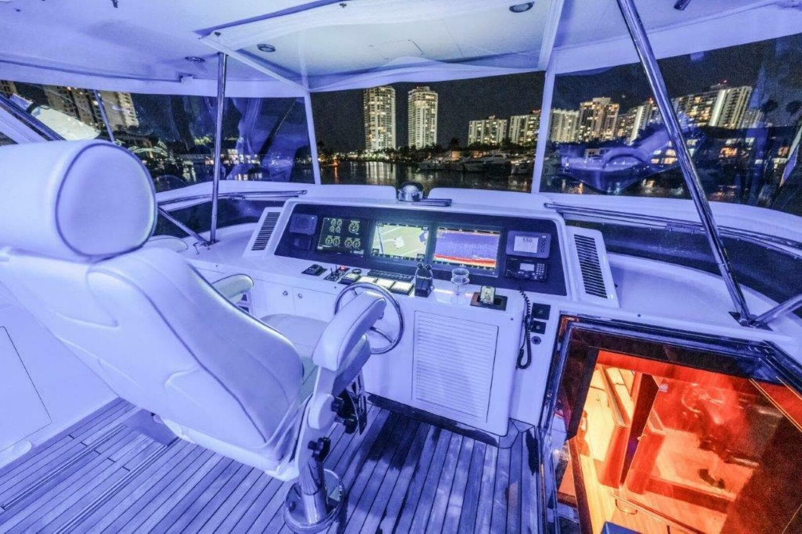 2006 Cheoy Lee Motoryacht — photo 50