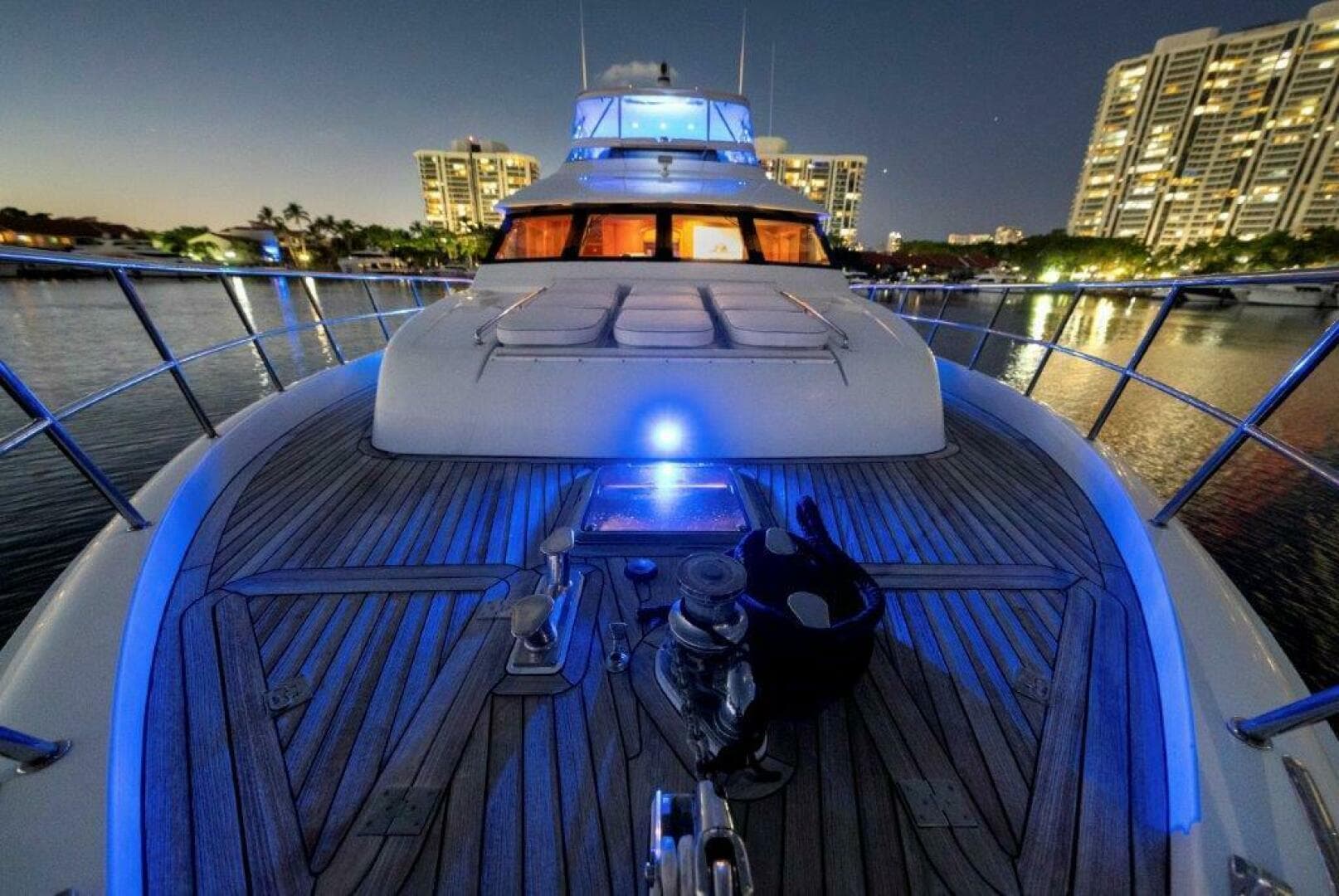 2006 Cheoy Lee Motoryacht — photo 60