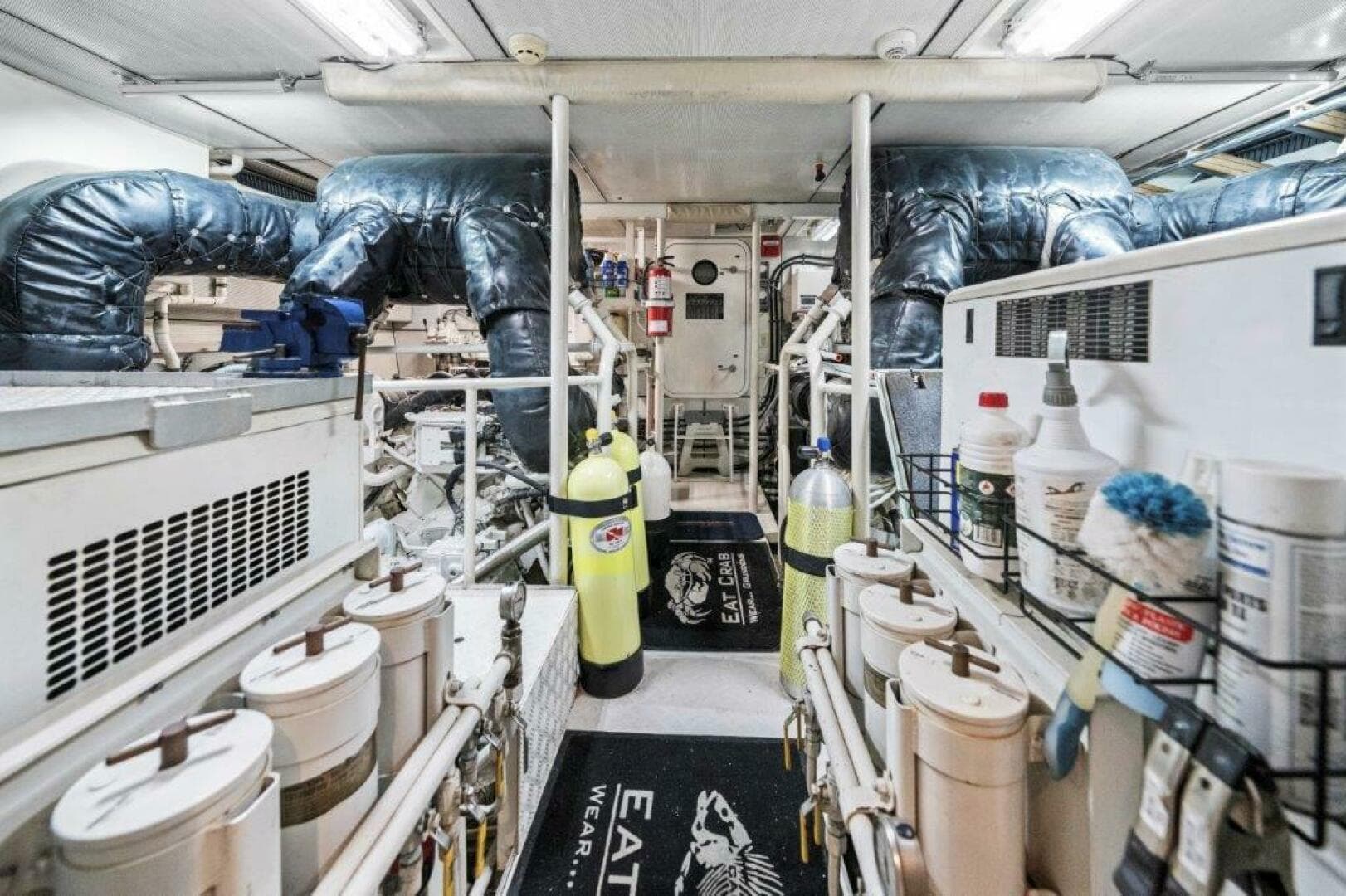 2006 Cheoy Lee Motoryacht — photo 46