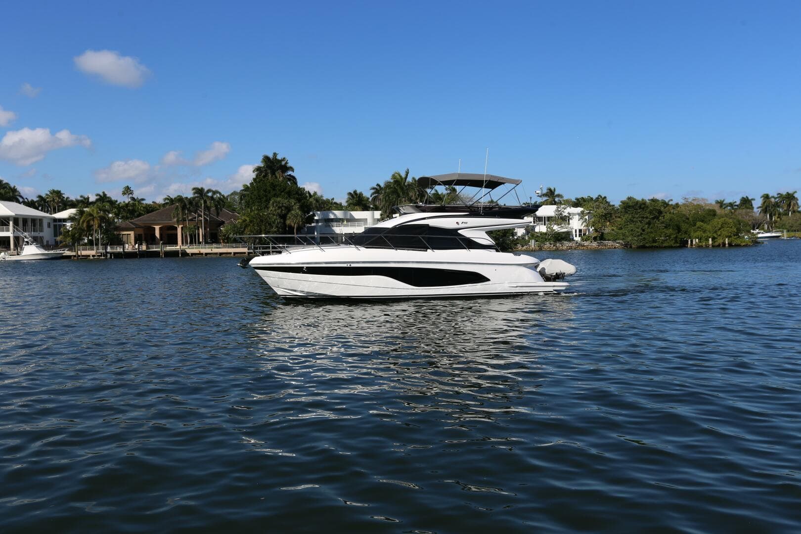 2024 Princess F45 — photo 2