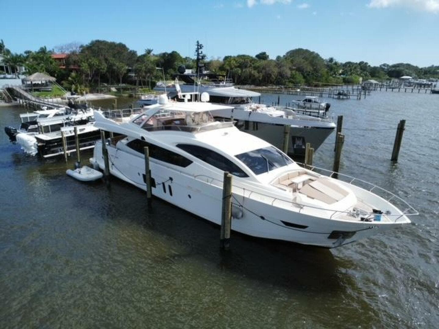 2009 Astondoa 95 Glx — photo 12