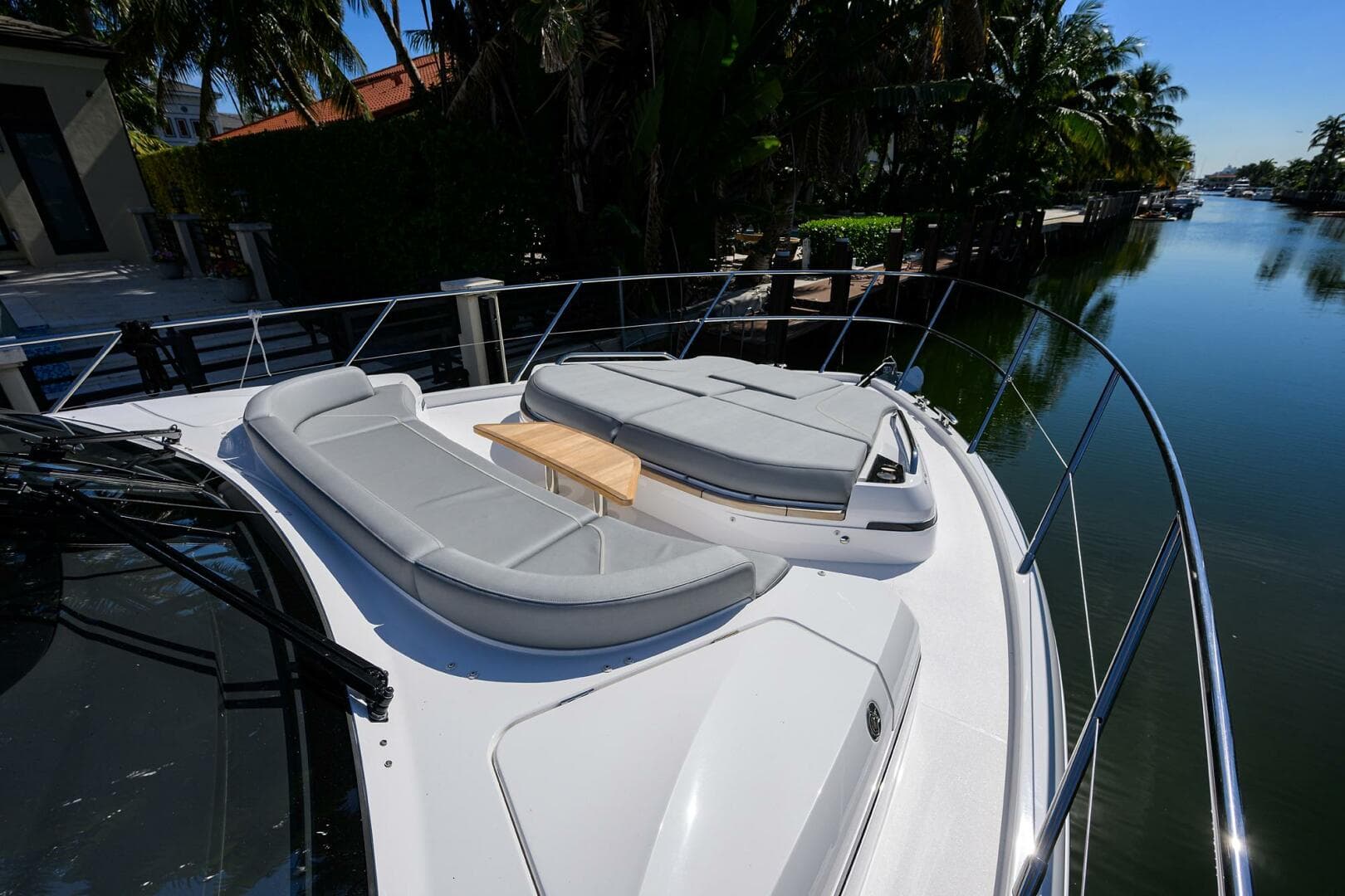 2025 Princess V55 — photo 50