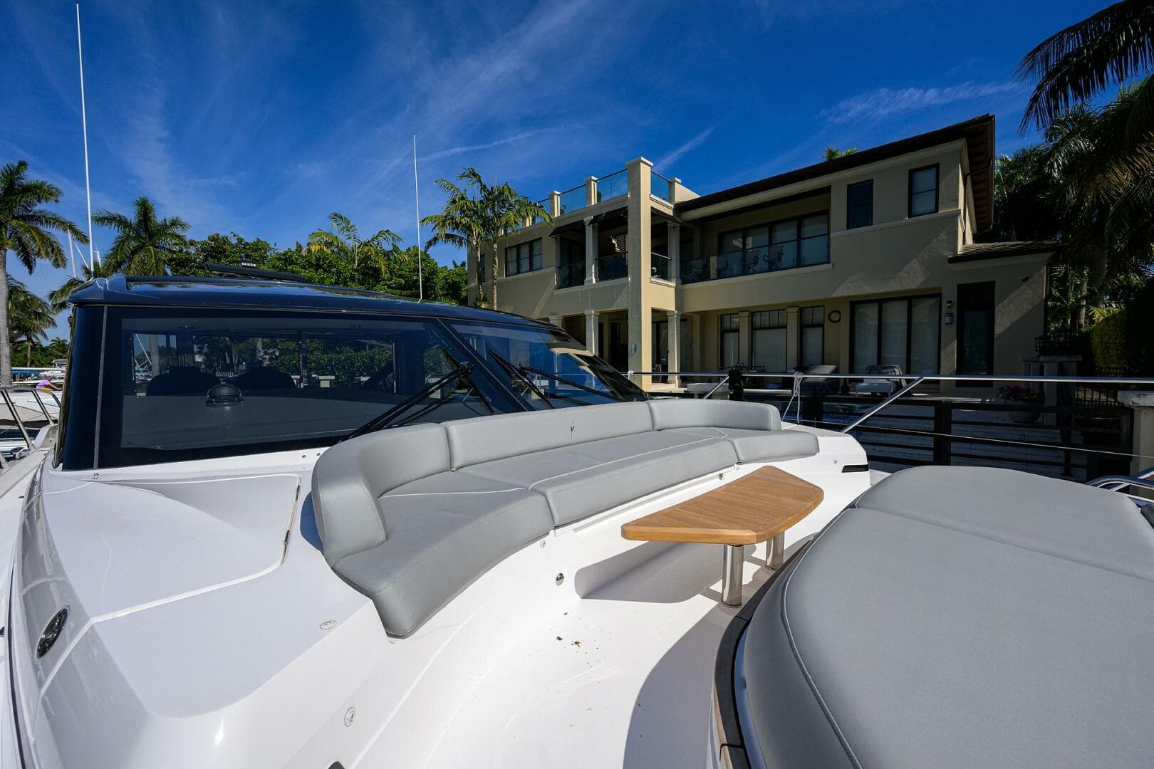 2025 Princess V55 — photo 45