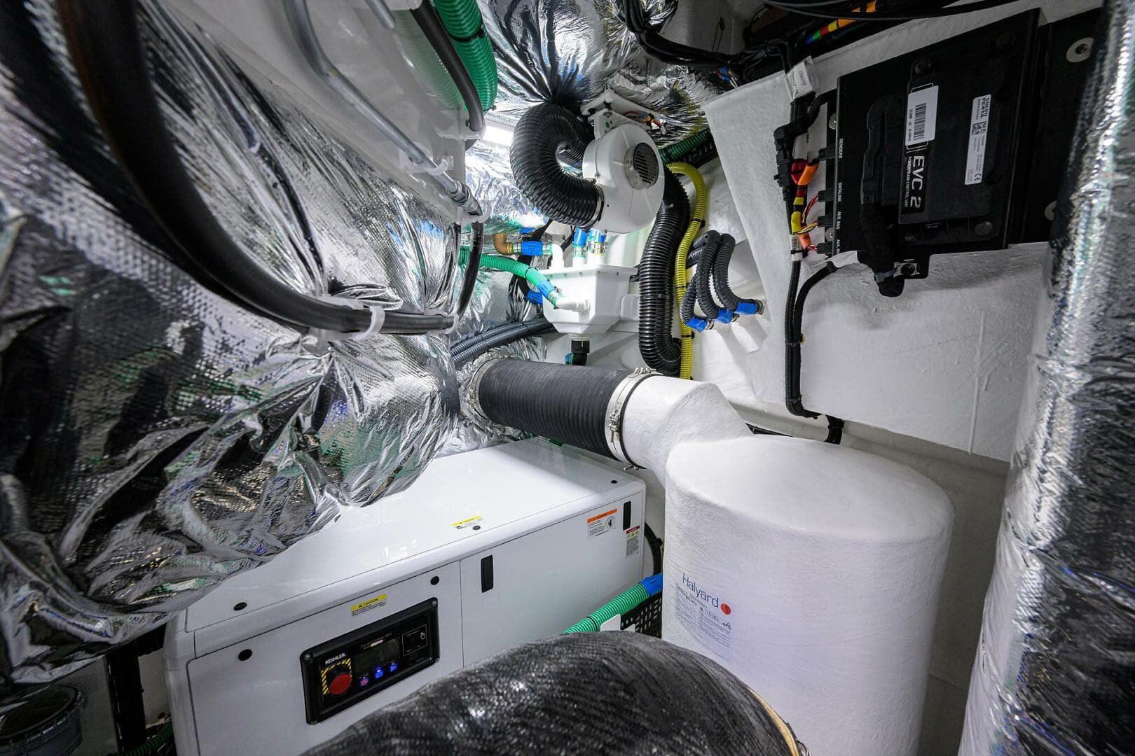 2025 Princess V55 — photo 68