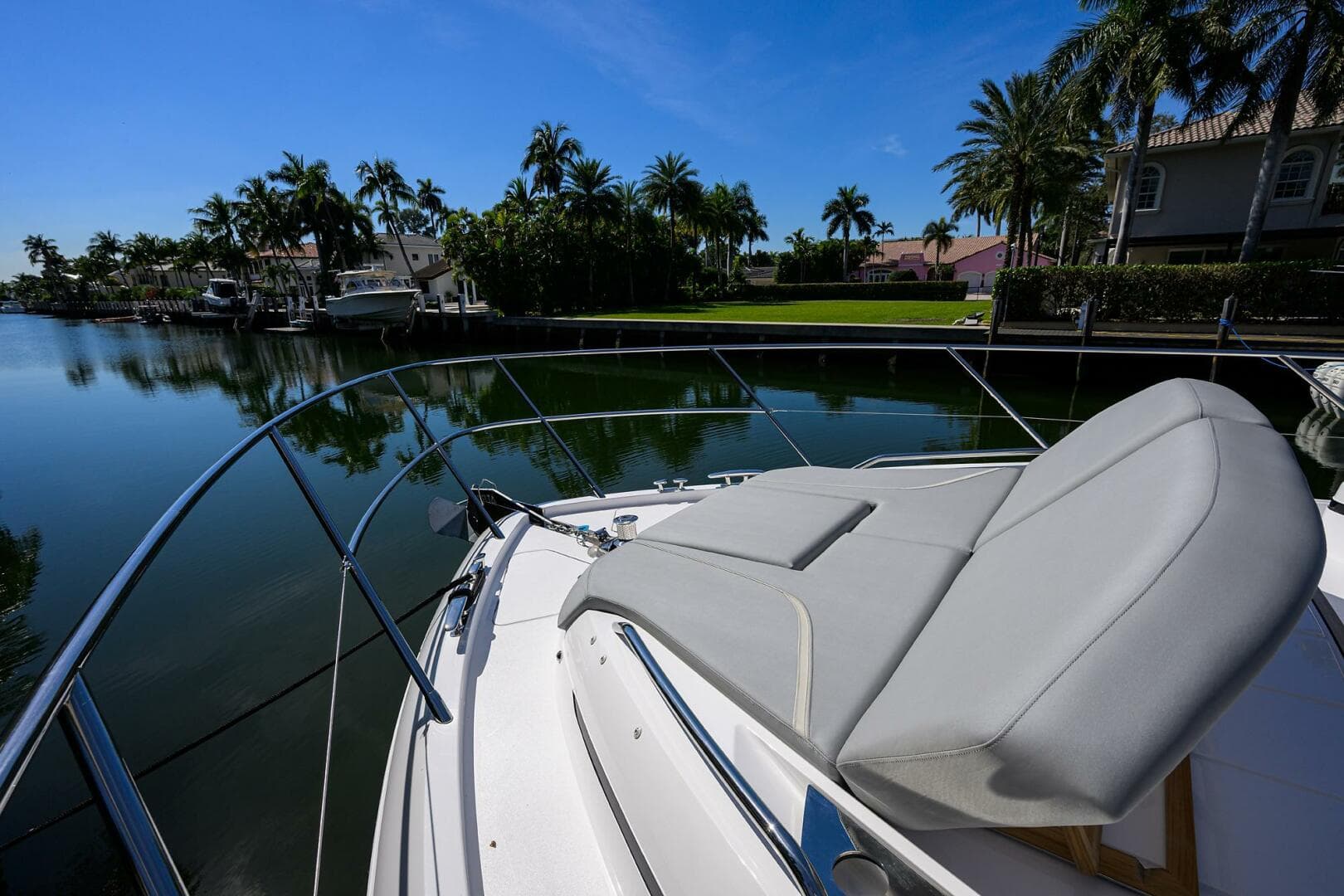 2025 Princess V55 — photo 47