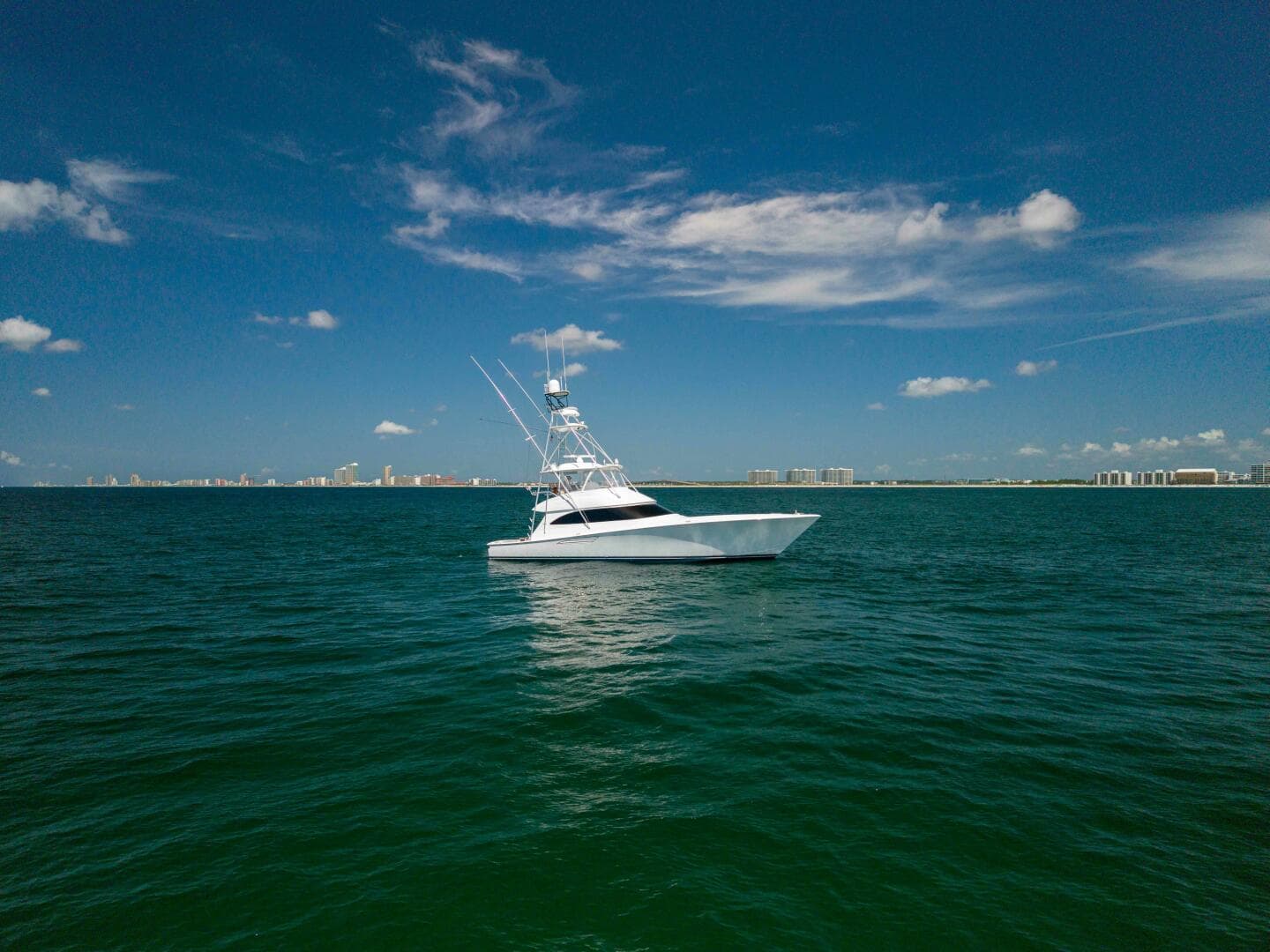 2018 Viking 62 Convertible — photo 43