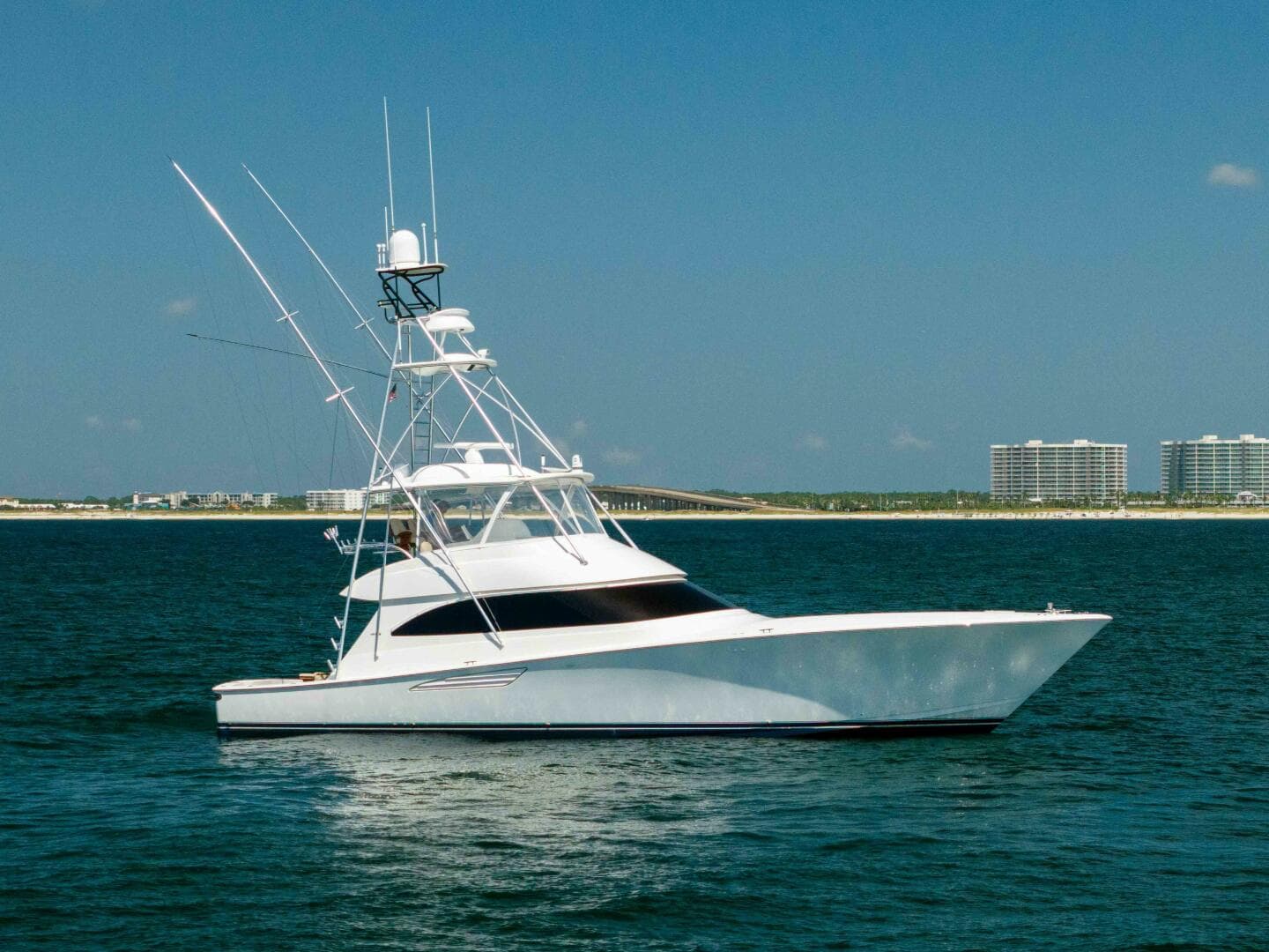 2018 Viking 62 Convertible — photo 1