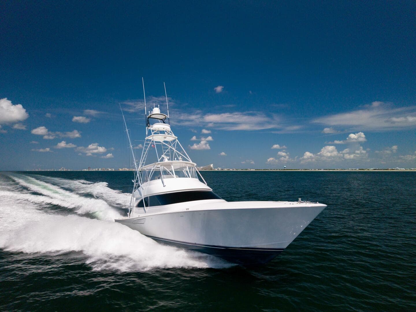 2018 Viking 62 Convertible — photo 53