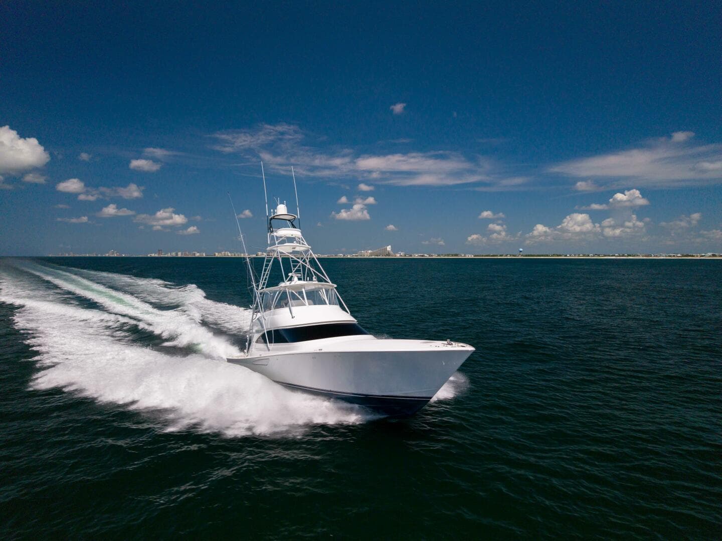 2018 Viking 62 Convertible — photo 52