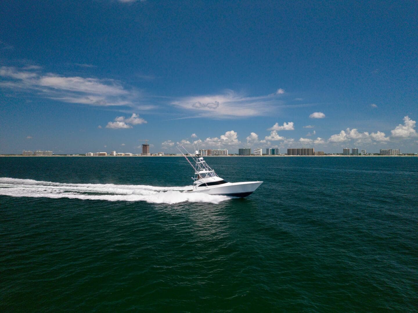 2018 Viking 62 Convertible — photo 49