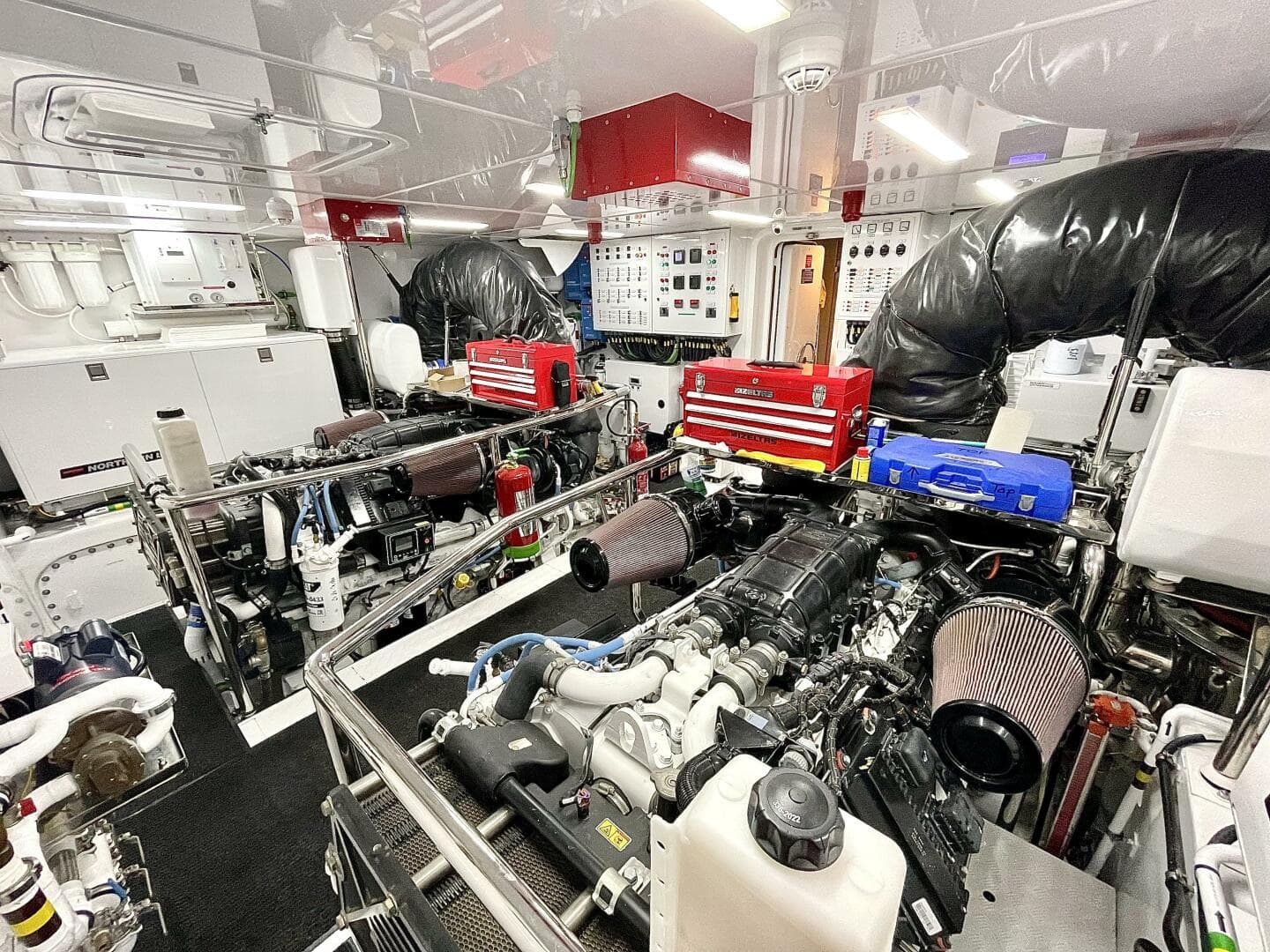 2021 Hargrave Skylounge Flush Deck — photo 42