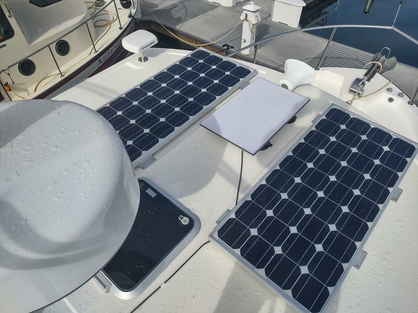 2010 Nordic Tugs — photo 16