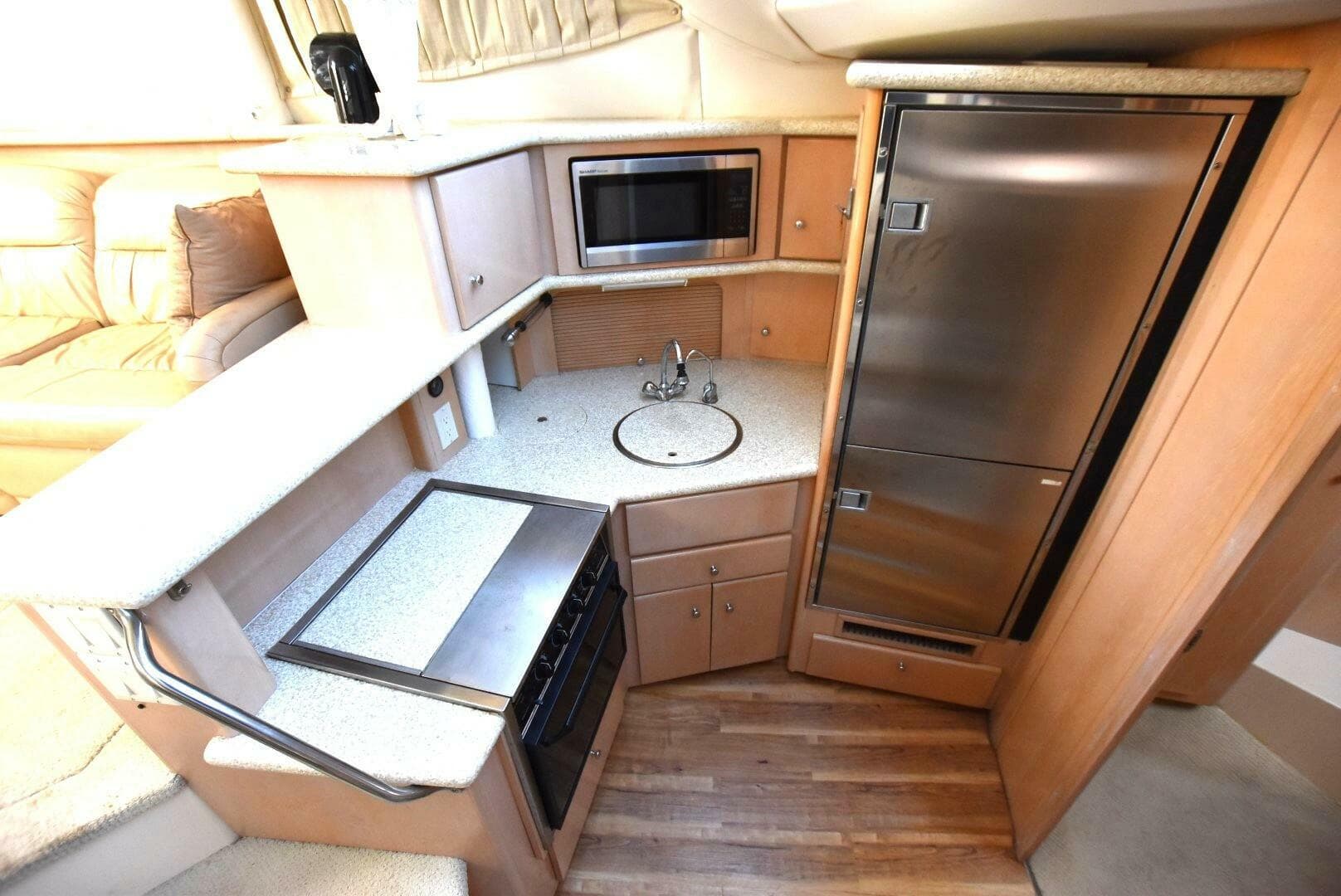 1999 Carver — photo 12