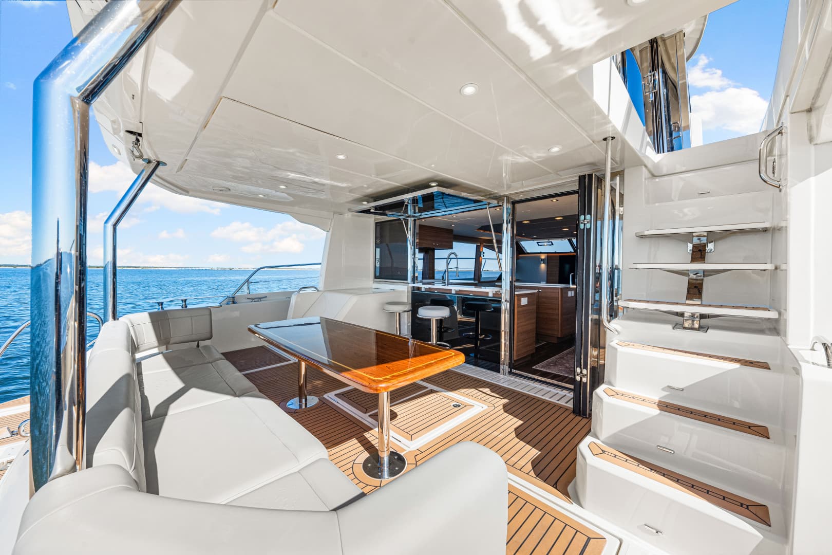 2022 Aquila 54 — photo 35