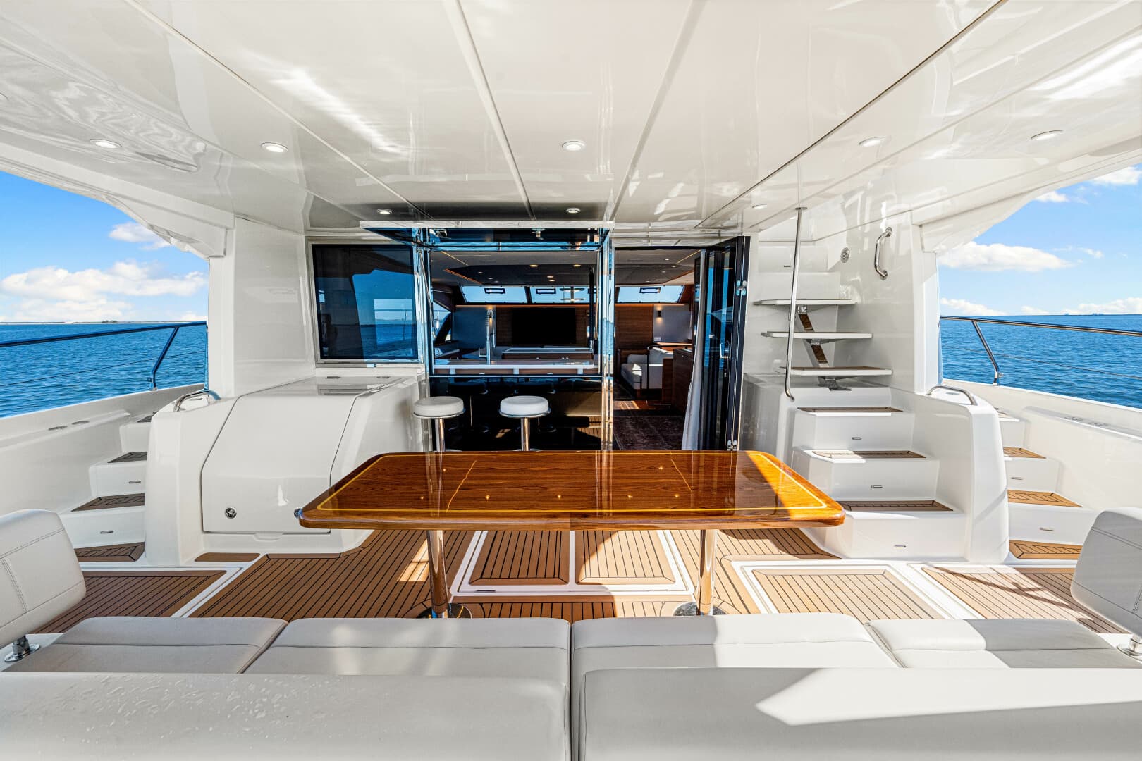 2022 Aquila 54 — photo 39