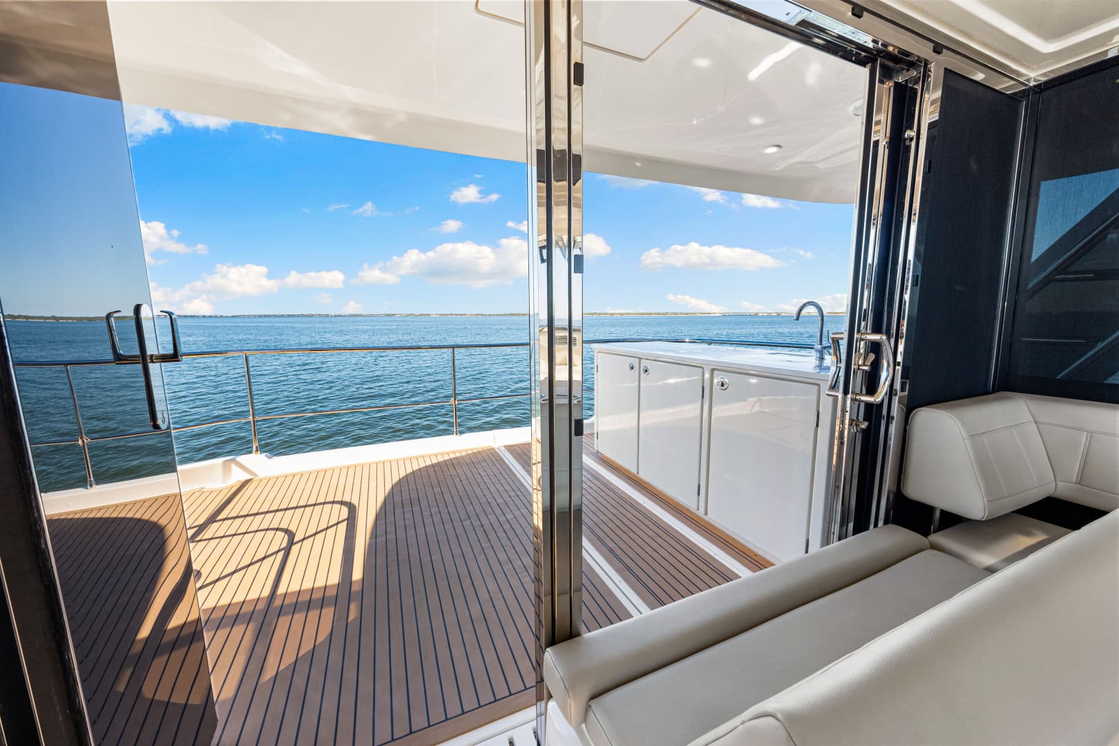 2022 Aquila 54 — photo 64