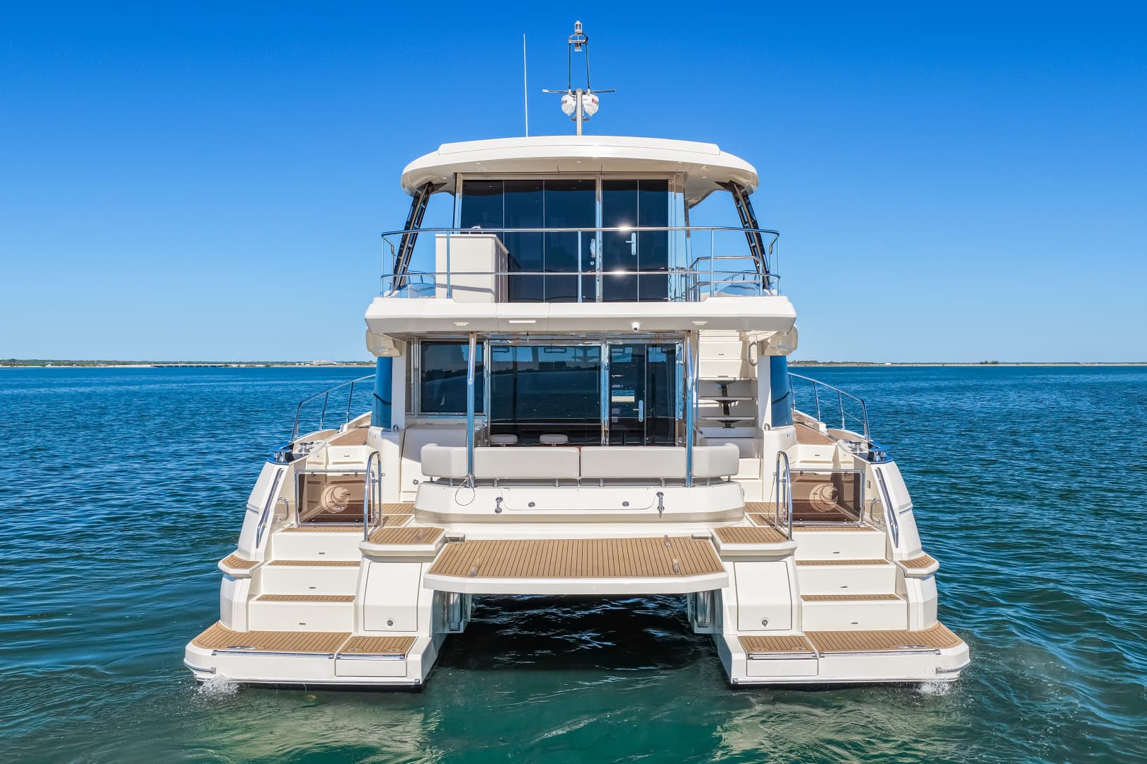 2022 Aquila 54 — photo 16