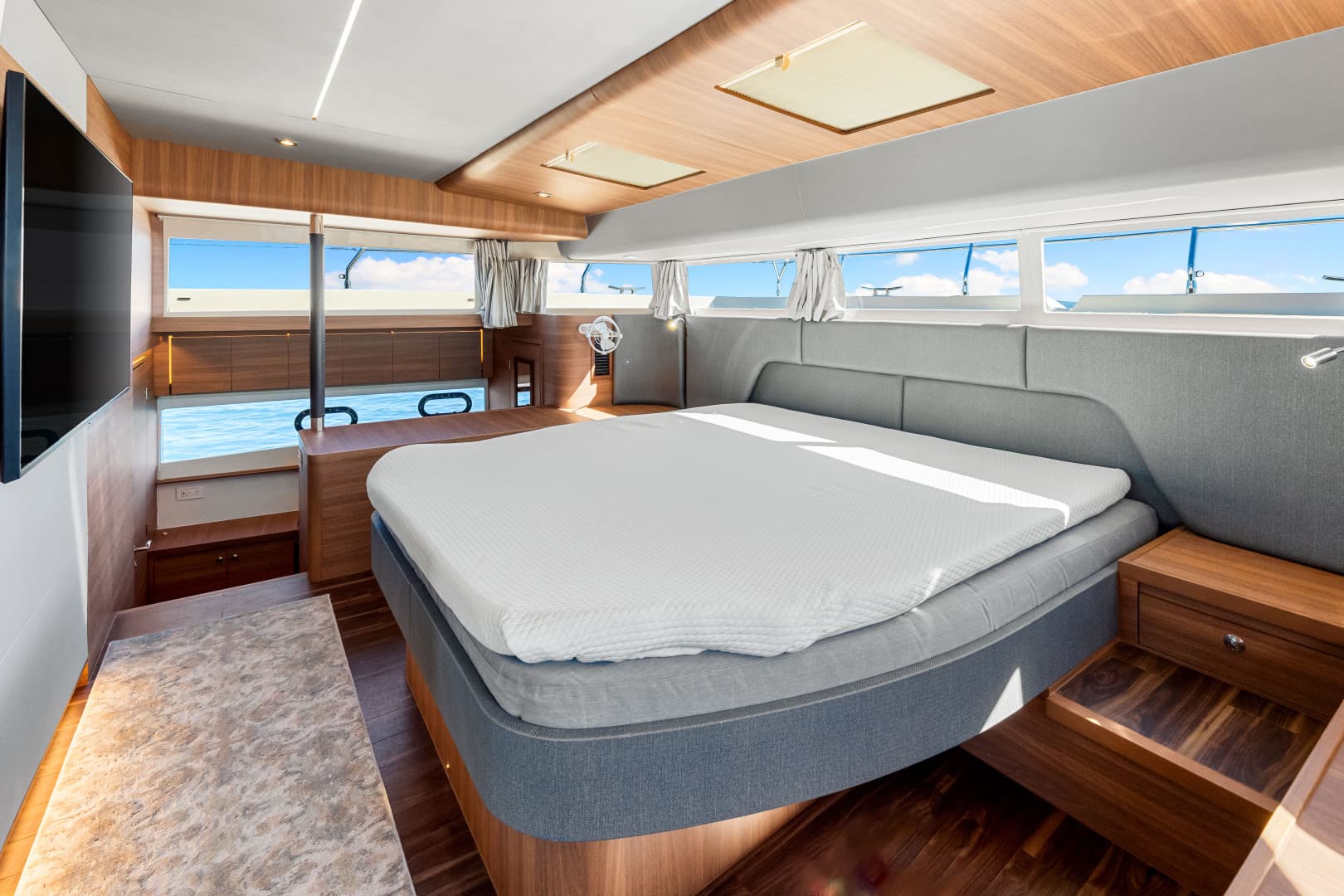 2022 Aquila 54 — photo 93